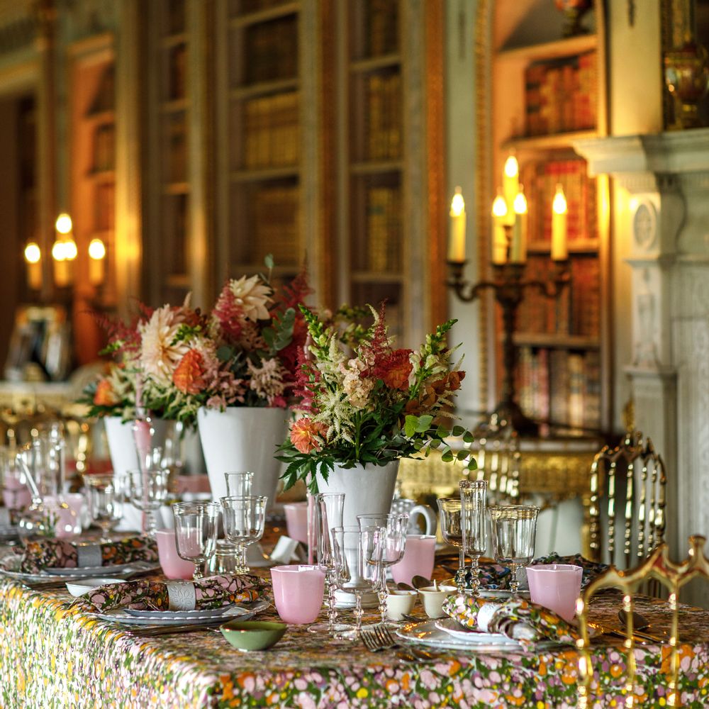 Table linen - MARBLE Linen Tablecloths & Napkins - SUMMERILL AND BISHOP