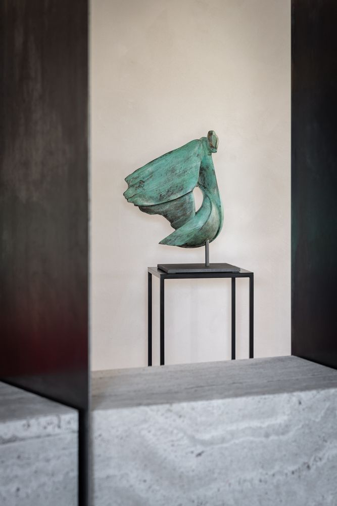 Sculptures, statuettes and miniatures - Verso l'alto - GARDECO OBJECTS