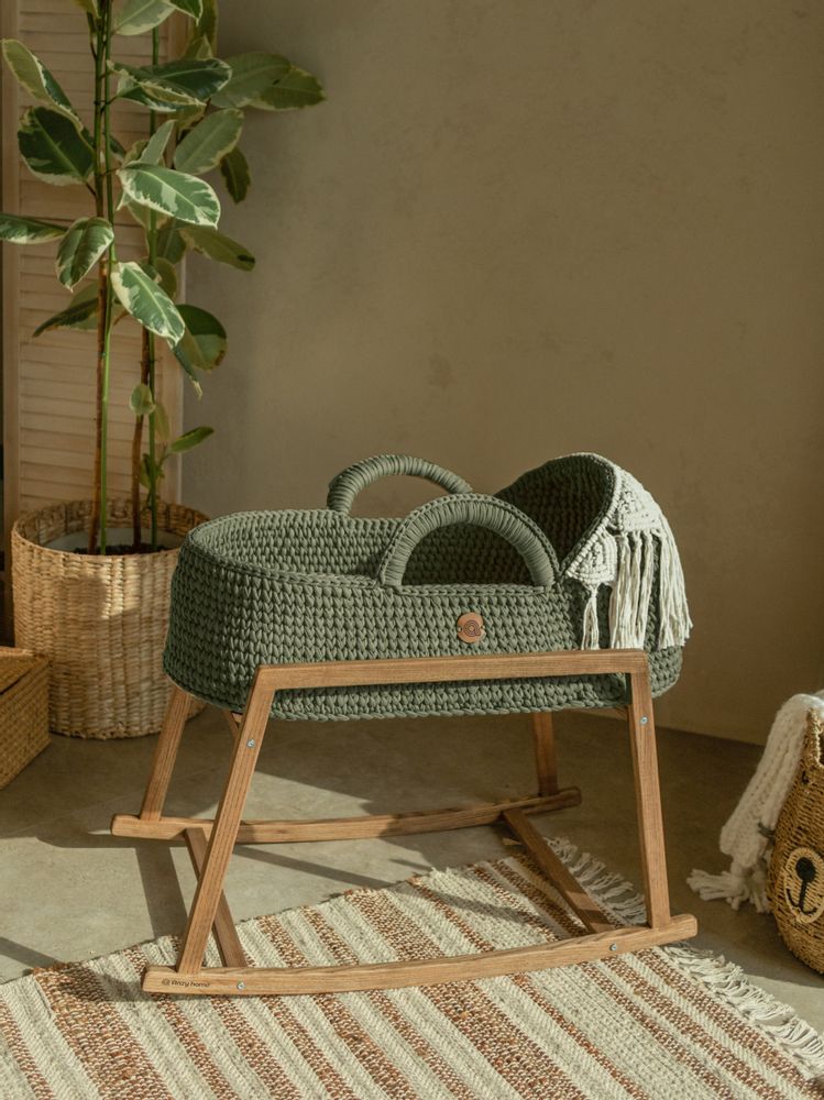 Baby furniture - Hooded Moses basket with macrame decor and rocking stand - ANZY HOME