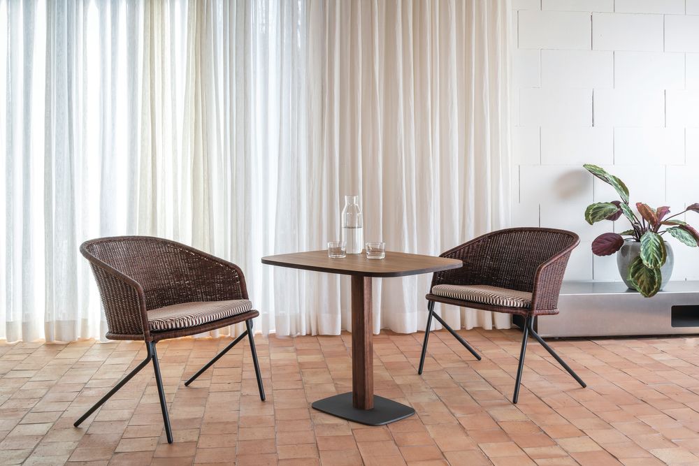 Dining Tables - T'ALPH table • bistrot & low dining - FEELGOOD DESIGNS