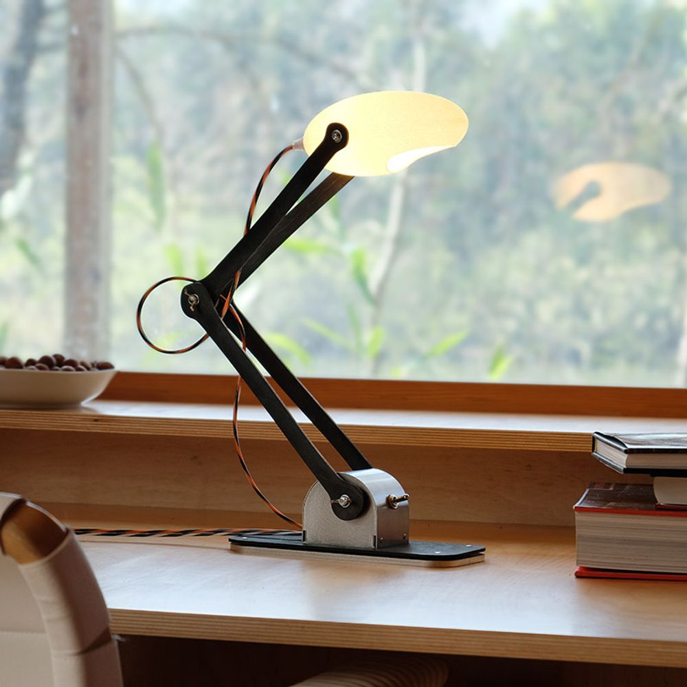 Office design and planning - Pilaf Lamp - TSÉ & TSÉ