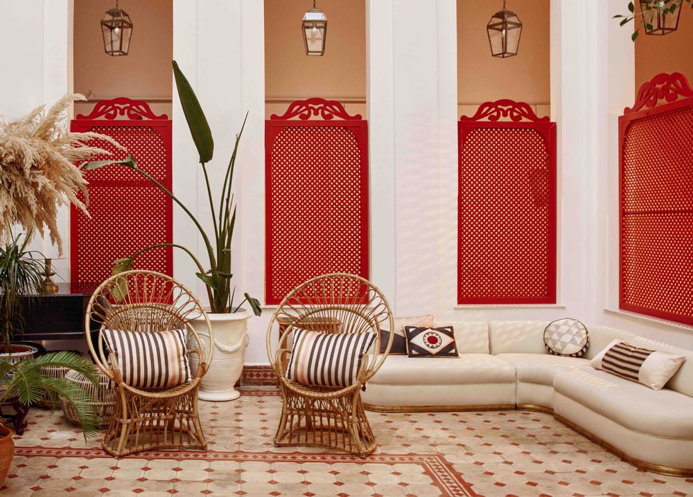 Fabric cushions - Silky Welcoming - Cushions & More - KUTNİA