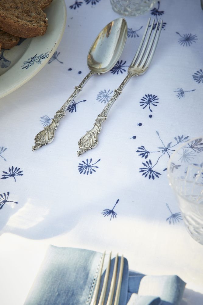 Table linen - Éole - Embroidered linen tablecloth - ALEXANDRE TURPAULT