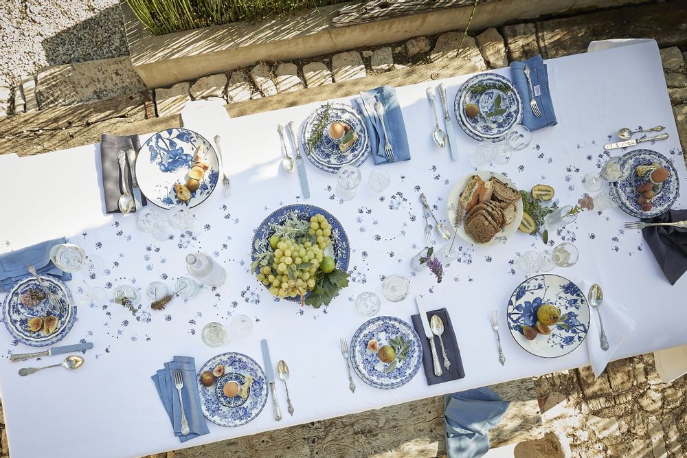 Table linen - Éole - Embroidered linen tablecloth - ALEXANDRE TURPAULT
