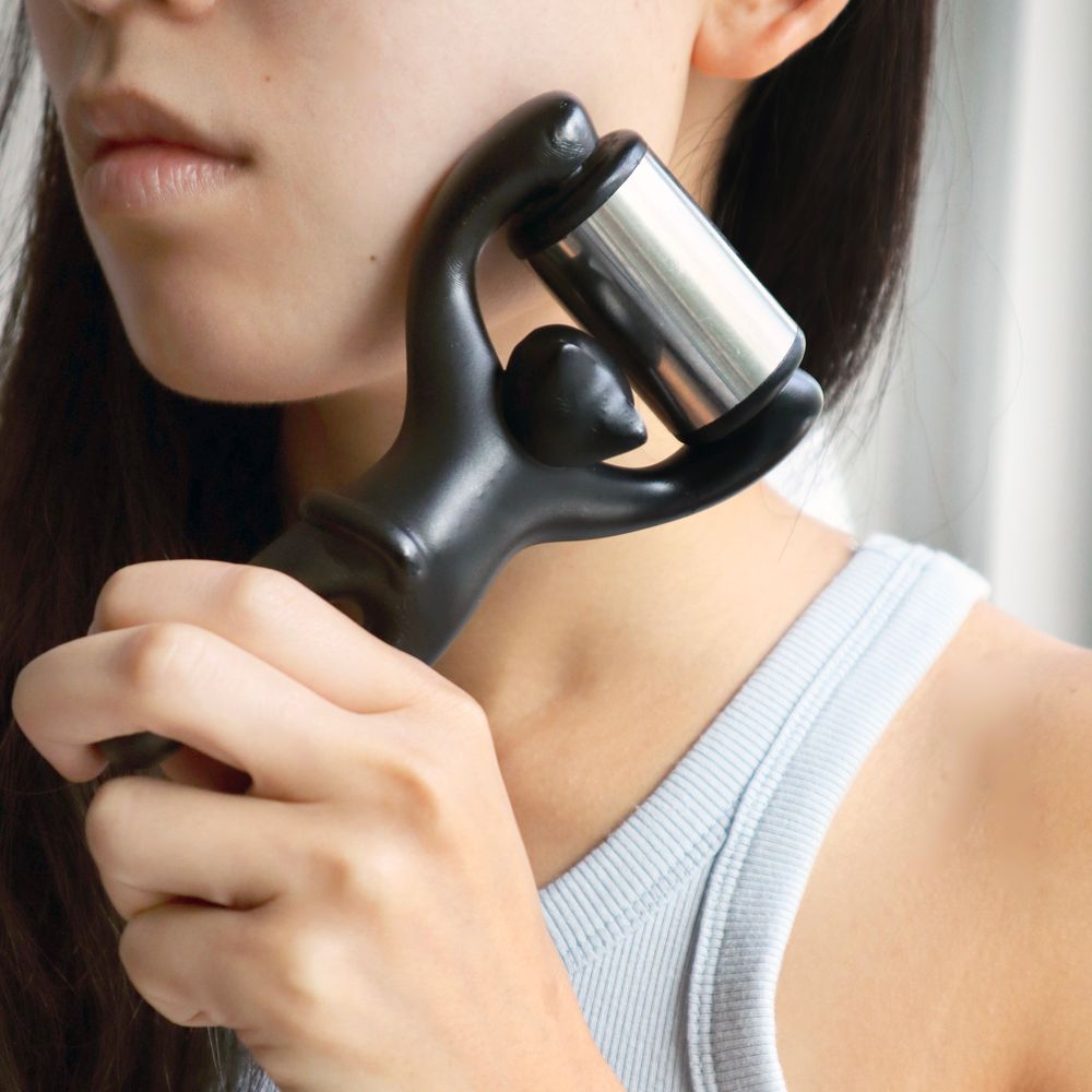 Beauty products - CAT face roller - KIKKERLAND