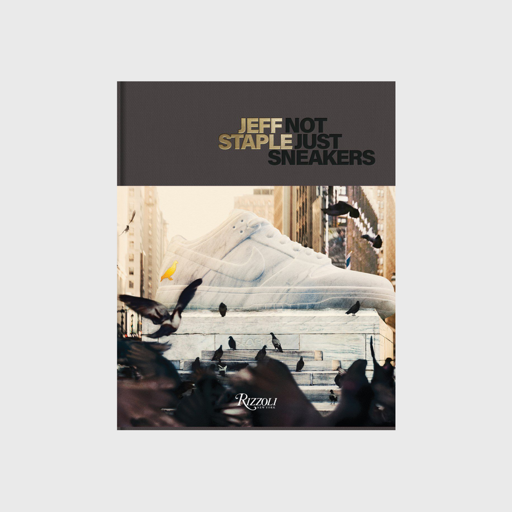 Prêt-à-porter - Jeff Staple : Pas que des baskets | Livre - NEW MAGS
