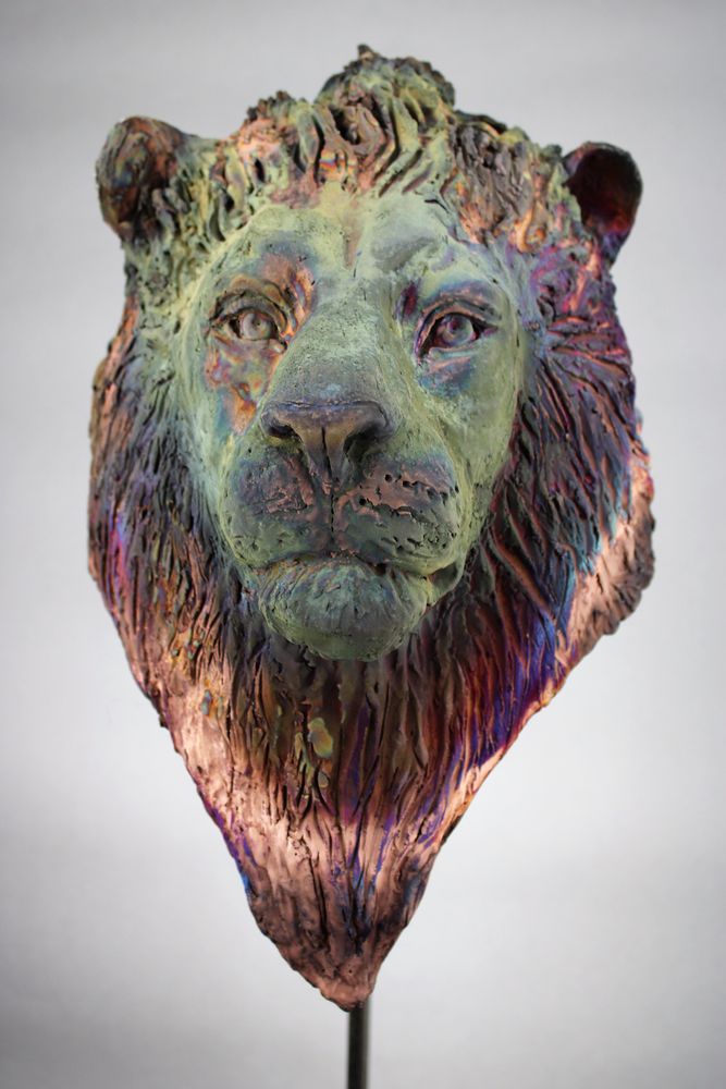 Unique pieces - Lion head in raku copper mat - SARA WEVILL ANIMAL SCULPTURE