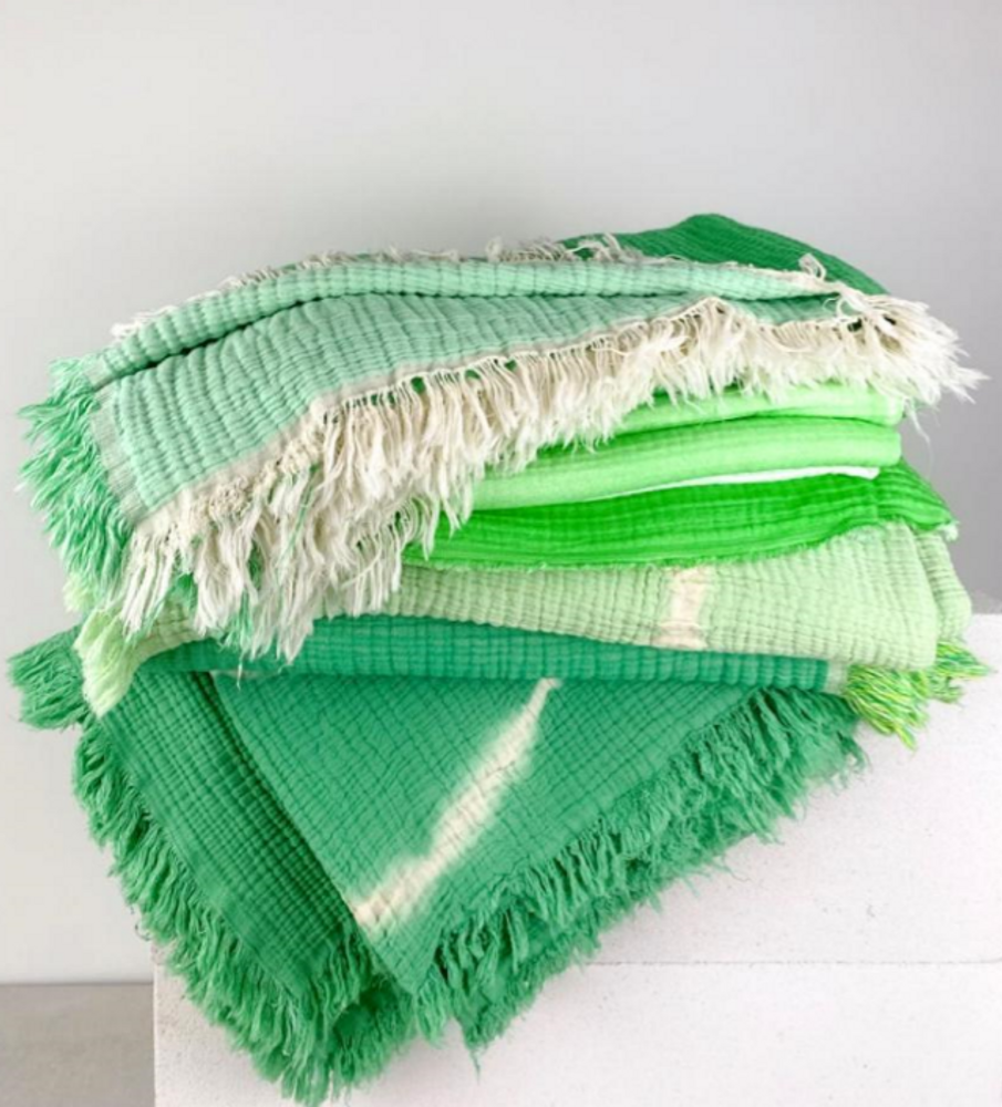 Throw blankets - CUSHION IKAT VELVET SILK - NADIA DAFRI PARIS