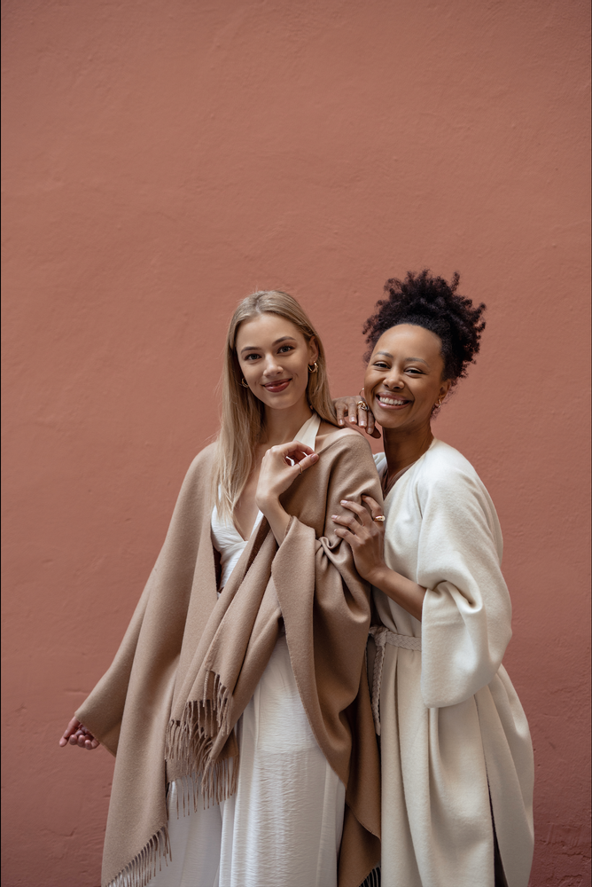 Apparel - Alpaca sweaters, cardigans & ponchos - ALPAKA