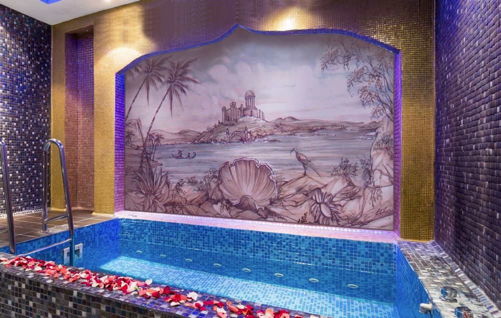 Bathroom equipment - Swimming Pool Decoration - Bathroom Decoration - HISTORYA