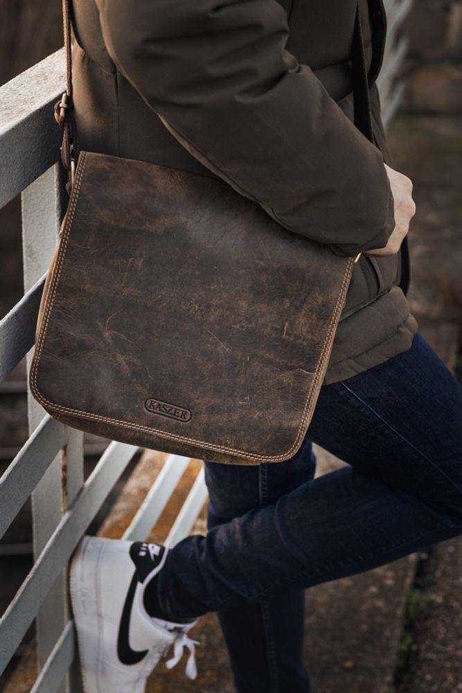 Bags and totes - Case - Kansas 21210 - KASZER