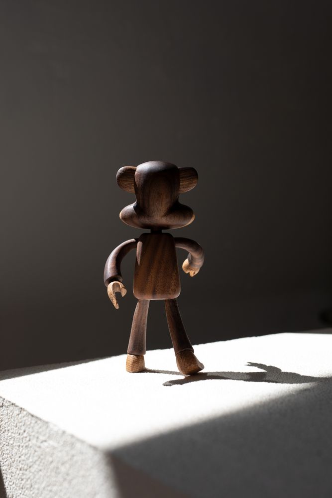 Sculptures, statuettes et miniatures - Julius le singe/Paul Frank - Statue en bois - BOYHOOD DESIGN