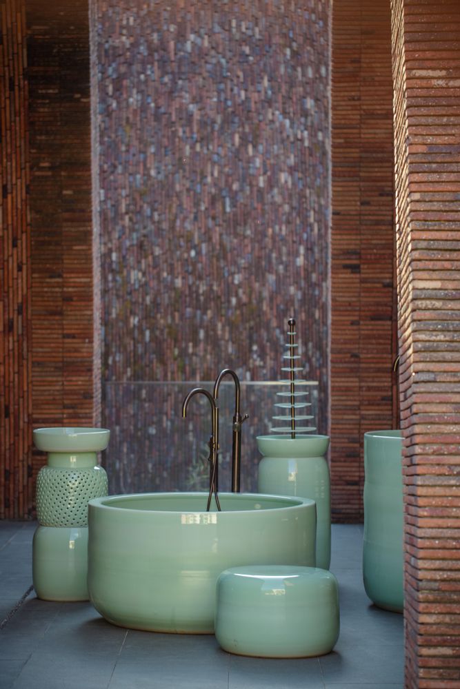 Spas - Aqua Botanica - WL CERAMICS