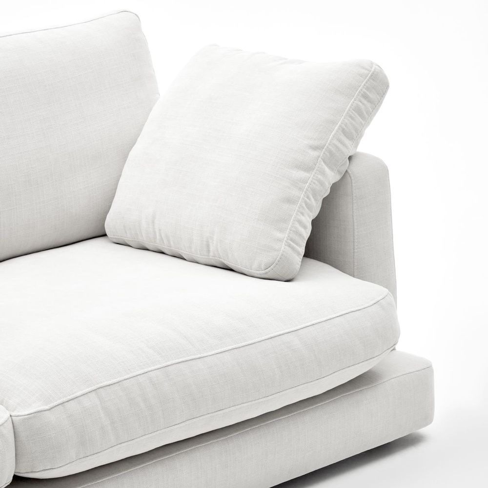 Sofas for hospitalities & contracts - Gala 6 seater sofa in white, 390 cm - KAVE HOME
