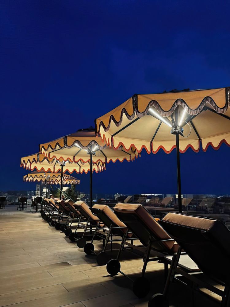 Benches - FLAMBOYANT - LOBSTER'S DAY