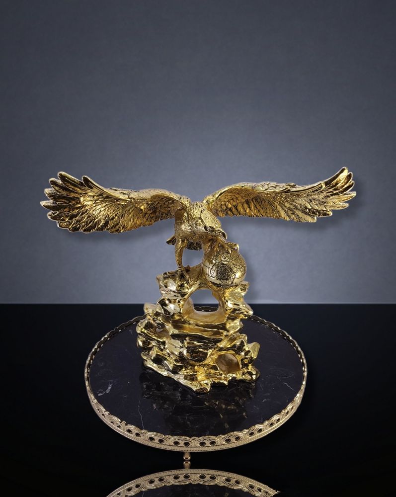 Other smart objects - Decorative statues with marble base  - OLYMPUS BRASS