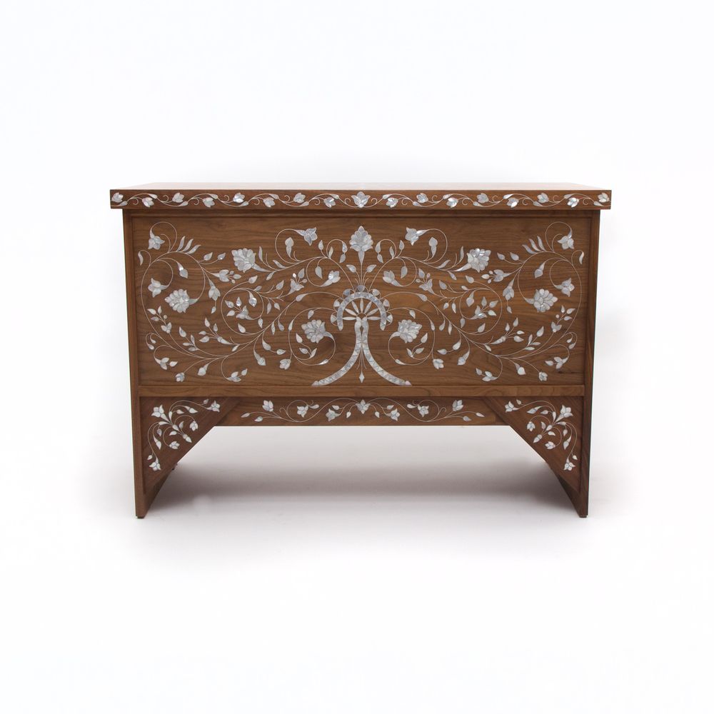 Design objects - Lacquered solid walnut chest - TURQUOISE MOUNTAIN