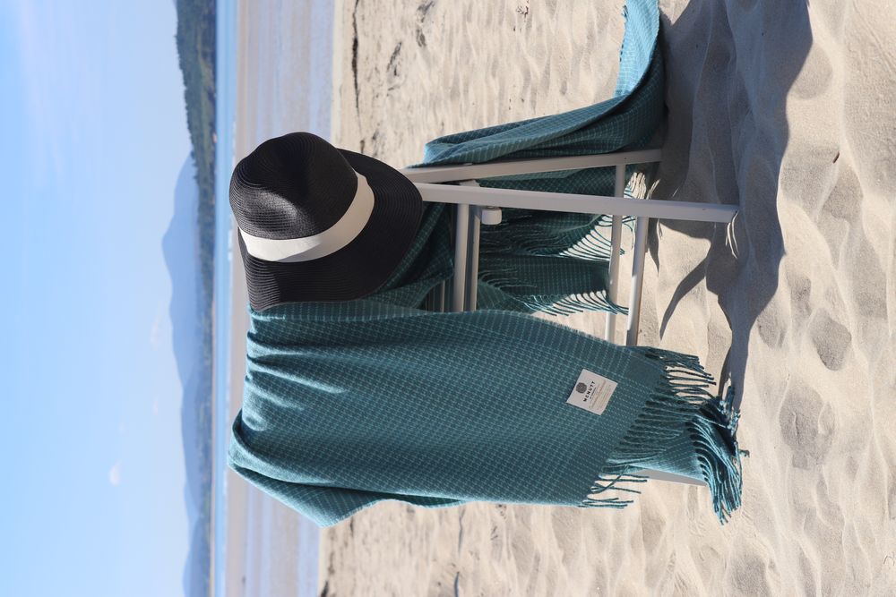 Throw blankets - Cashmere Lambswool Throws - MCNUTT OF DONEGAL