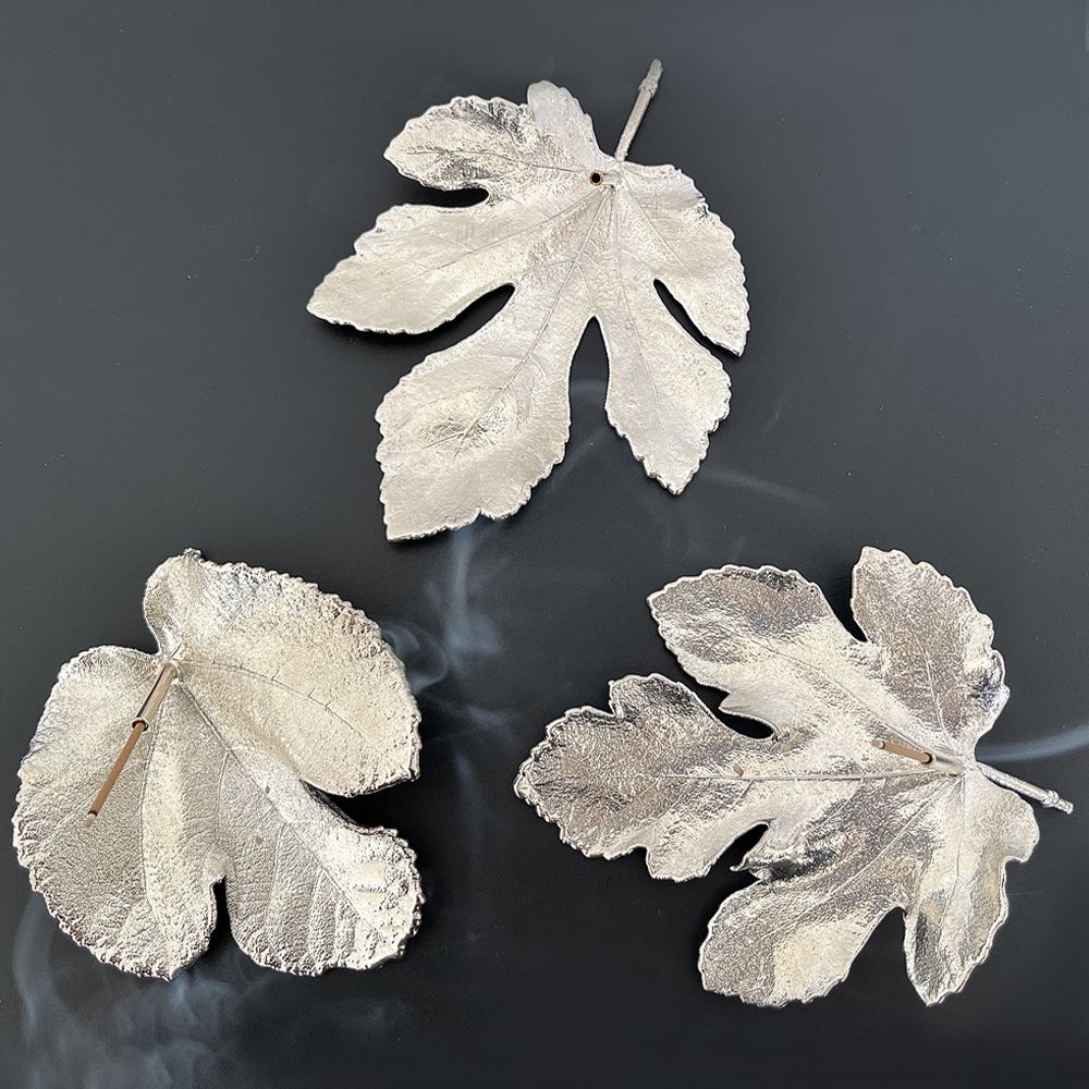 Decorative objects - Fig Leaf Incense Holder - CASA REMEDIOS CHEZ VIS-A-VIS PARIS