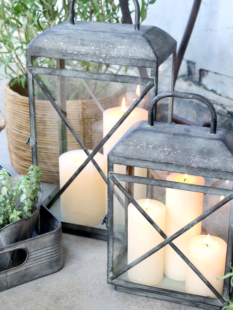 Decorative objects - Zinc - romantic, but rustic - CHIC ANTIQUE A/S