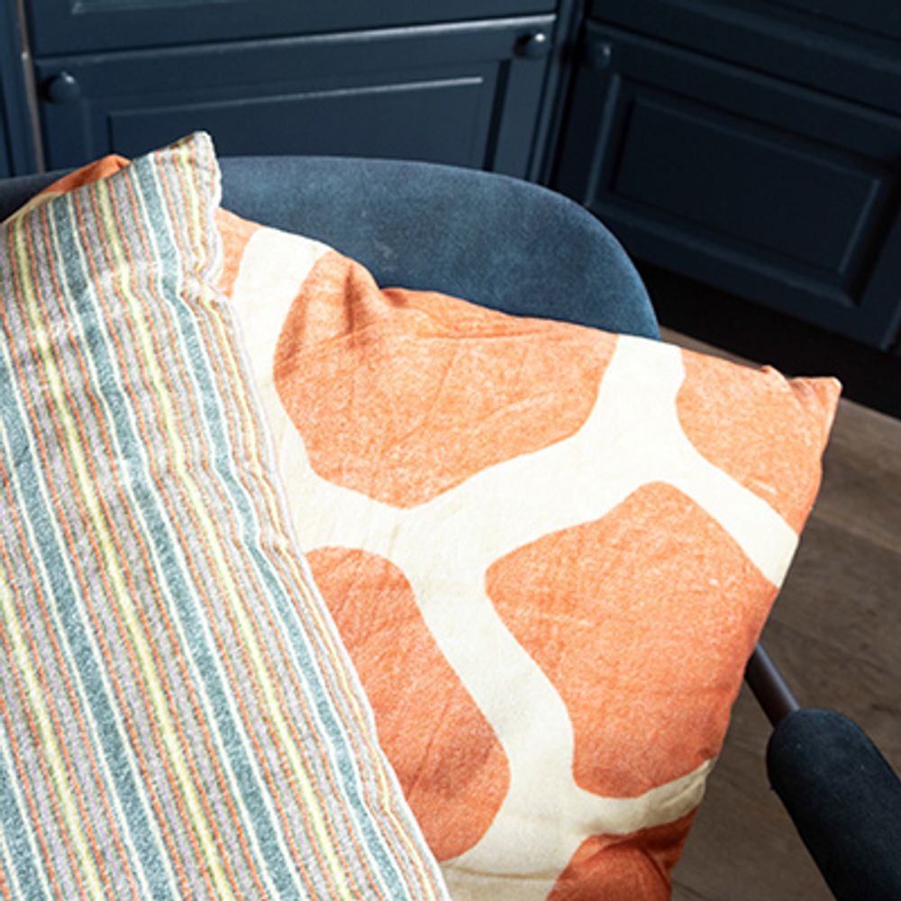 Table cloths - CUSHIONS, THROWS, DUVETCOVERS,TABLECLOTHS,KITCHENTOWELS AND MORE - MIYANBAZAZ IMPEX
