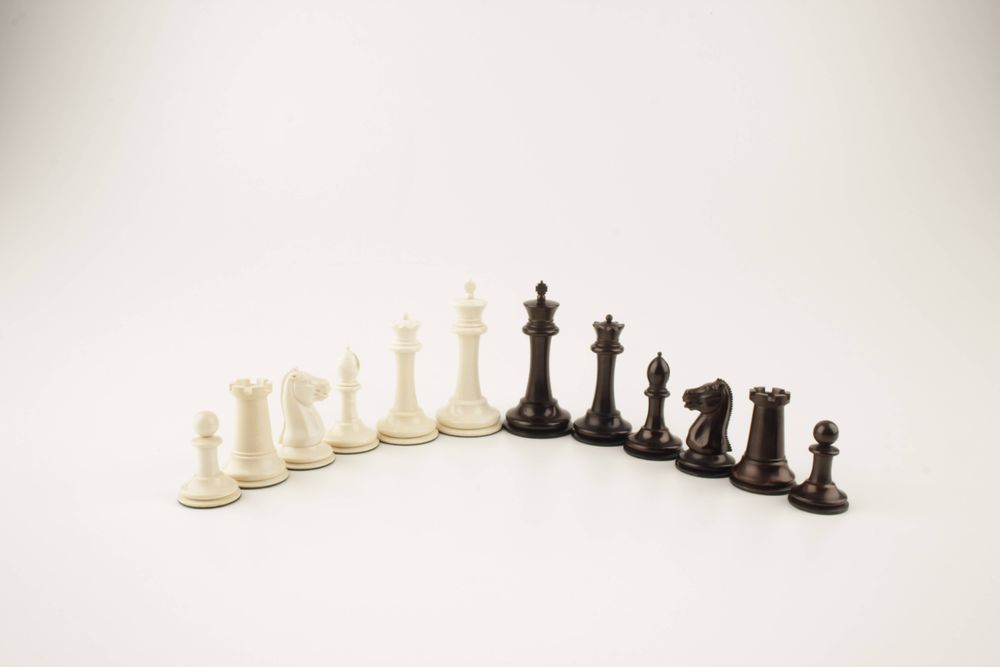 Cadeaux - Staunton mammouth ivoire jeu d'échecs (Mammuthus primigenius) - ARCTIC ANTIQUES