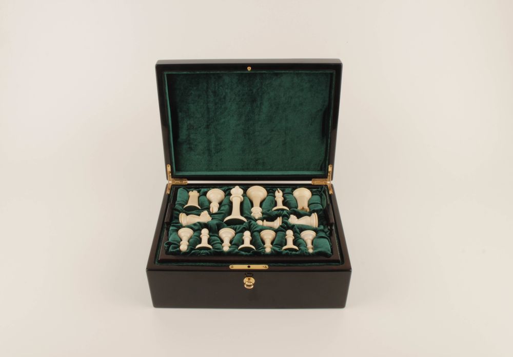 Cadeaux - Staunton mammouth ivoire jeu d'échecs (Mammuthus primigenius) - ARCTIC ANTIQUES