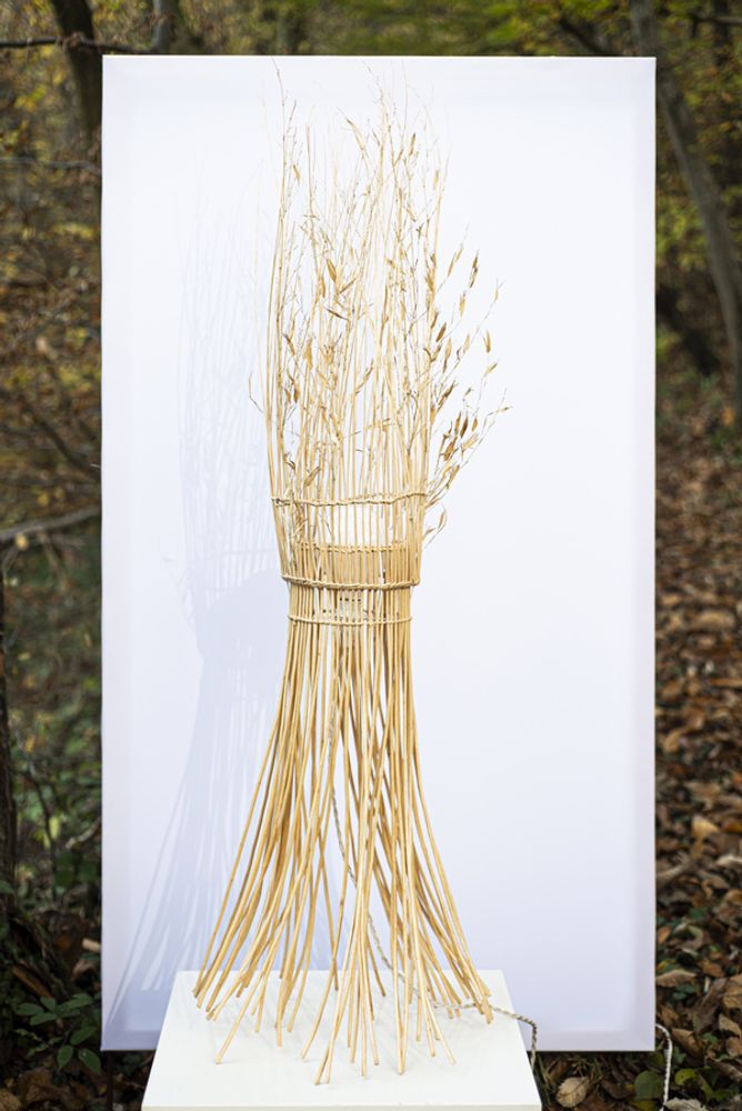 Unique pieces - “In the wind” large column lamp in wicker and bamboo - TRESSAGES PAS SAGES