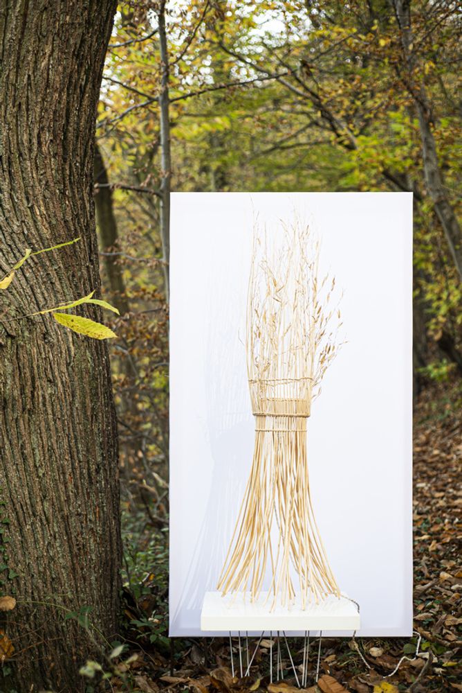 Unique pieces - “In the wind” large column lamp in wicker and bamboo - TRESSAGES PAS SAGES