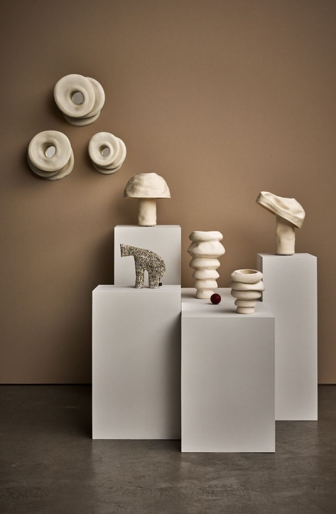 Table lamps - Posing lamp / Make casual adjustments to the light, every day - MOBJE