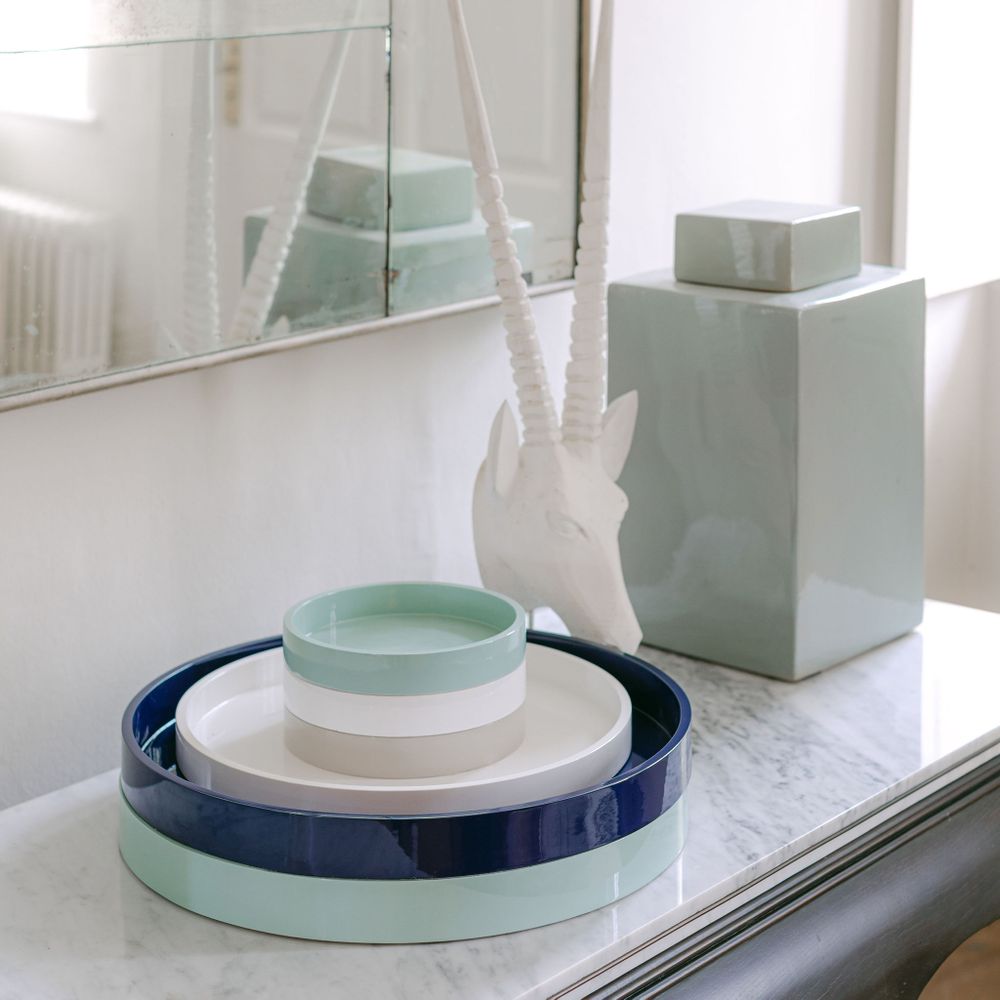 Homewear - Plain Round Trays - ADDISON ROSS