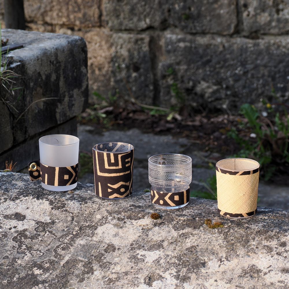 Candlesticks and candle holders - “ALINAPO African Lights” tealight holders - GRAPHIC HOME EDITIONS