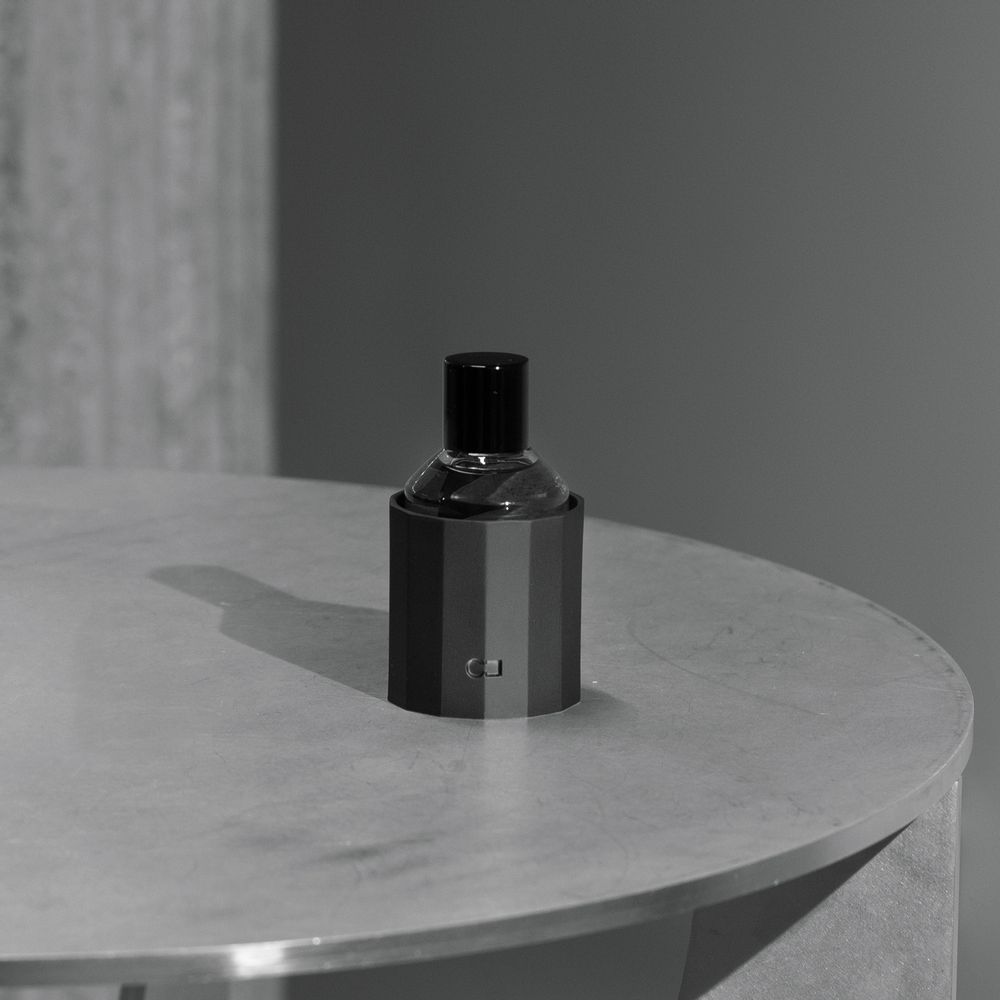 Decorative objects - Room spray and its Limoges porcelain case - GRAPHĒME PARIS