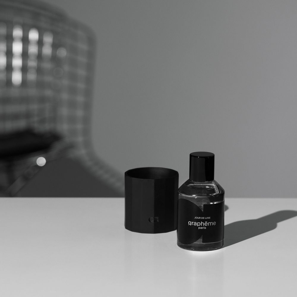 Decorative objects - Room spray and its Limoges porcelain case - GRAPHĒME PARIS