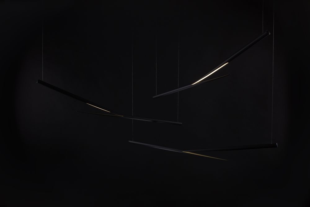 Hanging lights - Yvan Caillaud - Premisse - light suspension - YVAN CAILLAUD