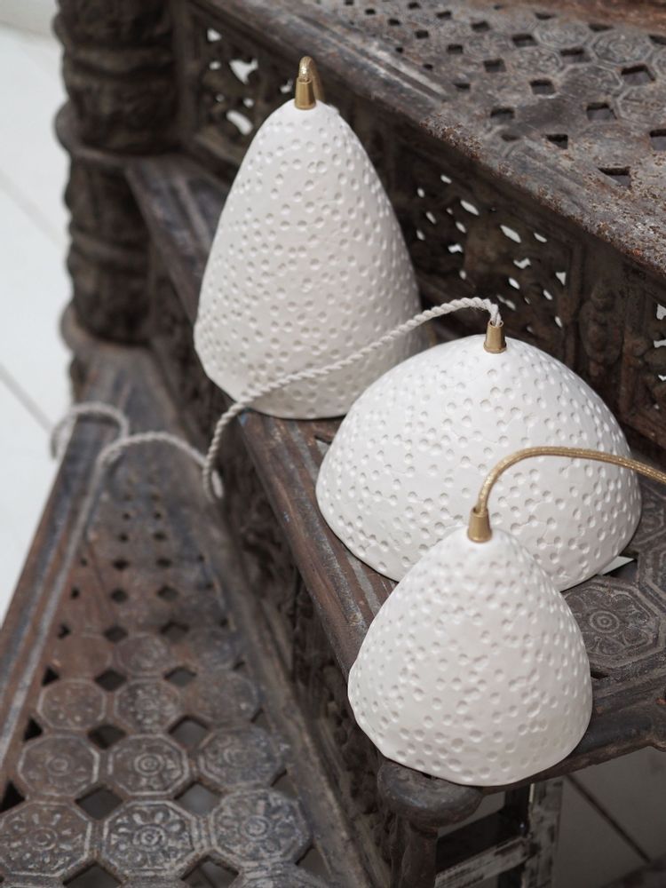 Suspensions - Lampe Domnine #1 - MYRIAM AIT AMAR