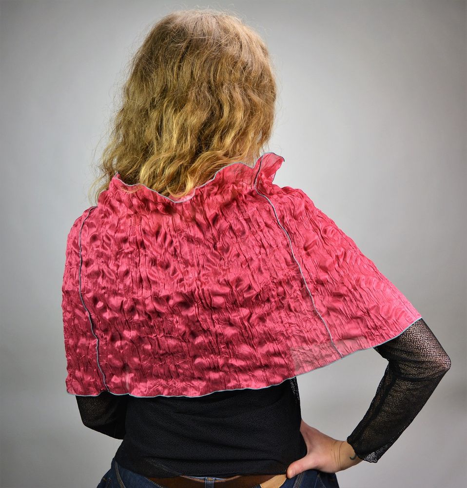 Scarves - Stole - pleated scarf - LINÉ-GÖLZ
