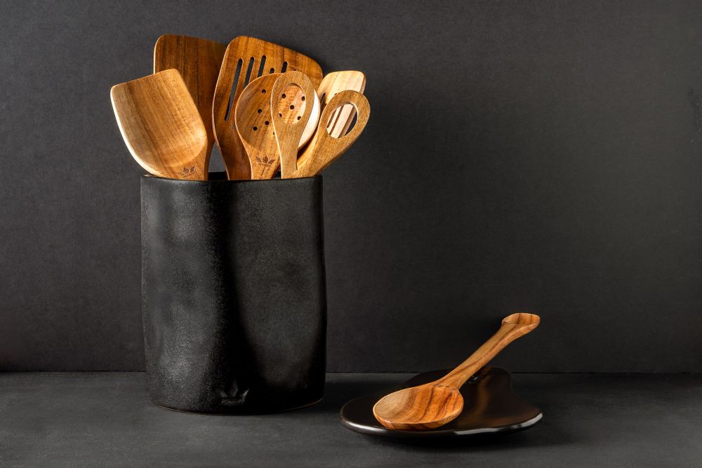 Cutlery set - Utensil Holder / Dented Crock - DUTCHDELUXES INTERNATIONAL BV