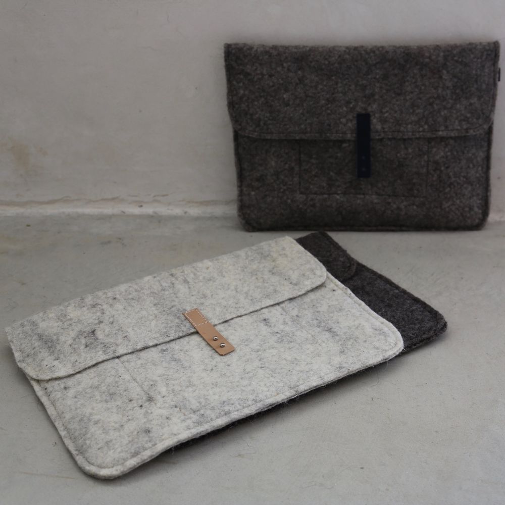 Clutches - Computer Sleeve - HL- HELOISE LEVIEUX