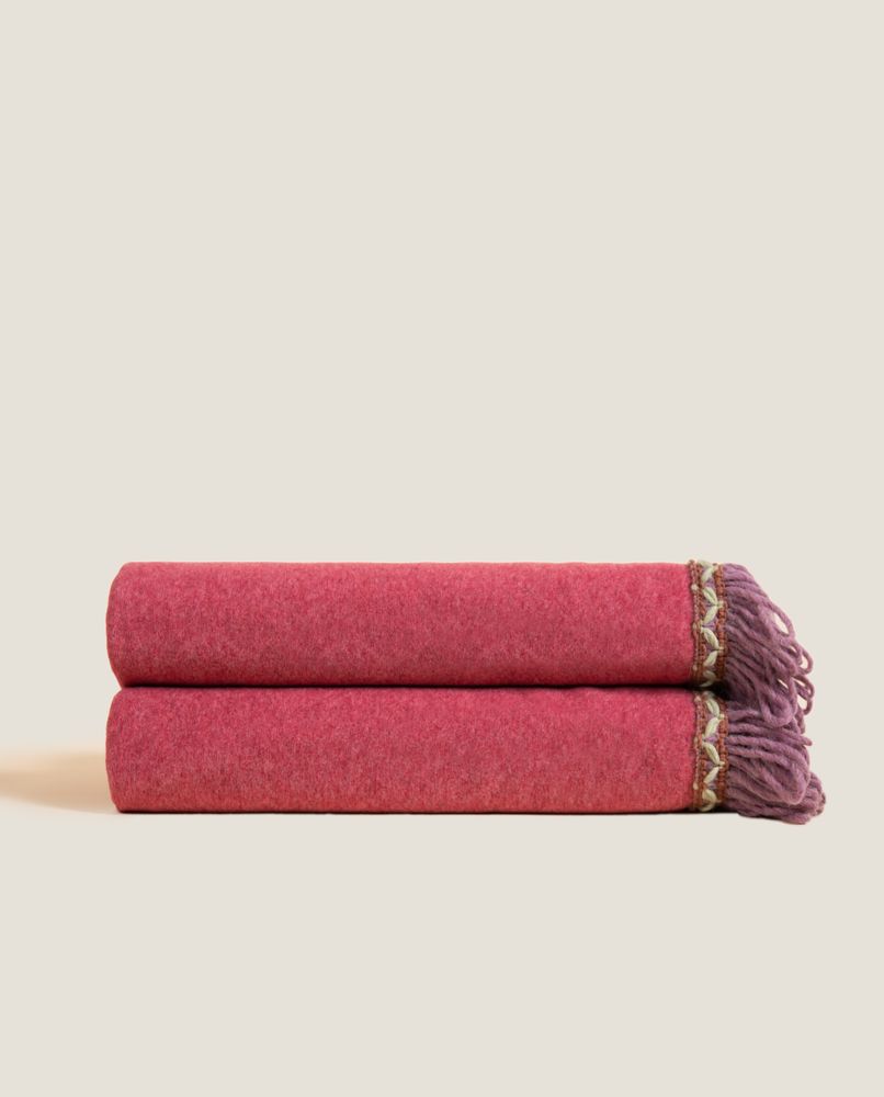 Throw blankets - SOFT BAMBOO WITH VICTORY FRINGES AND TIFFANY BORDER - FRATI HOME