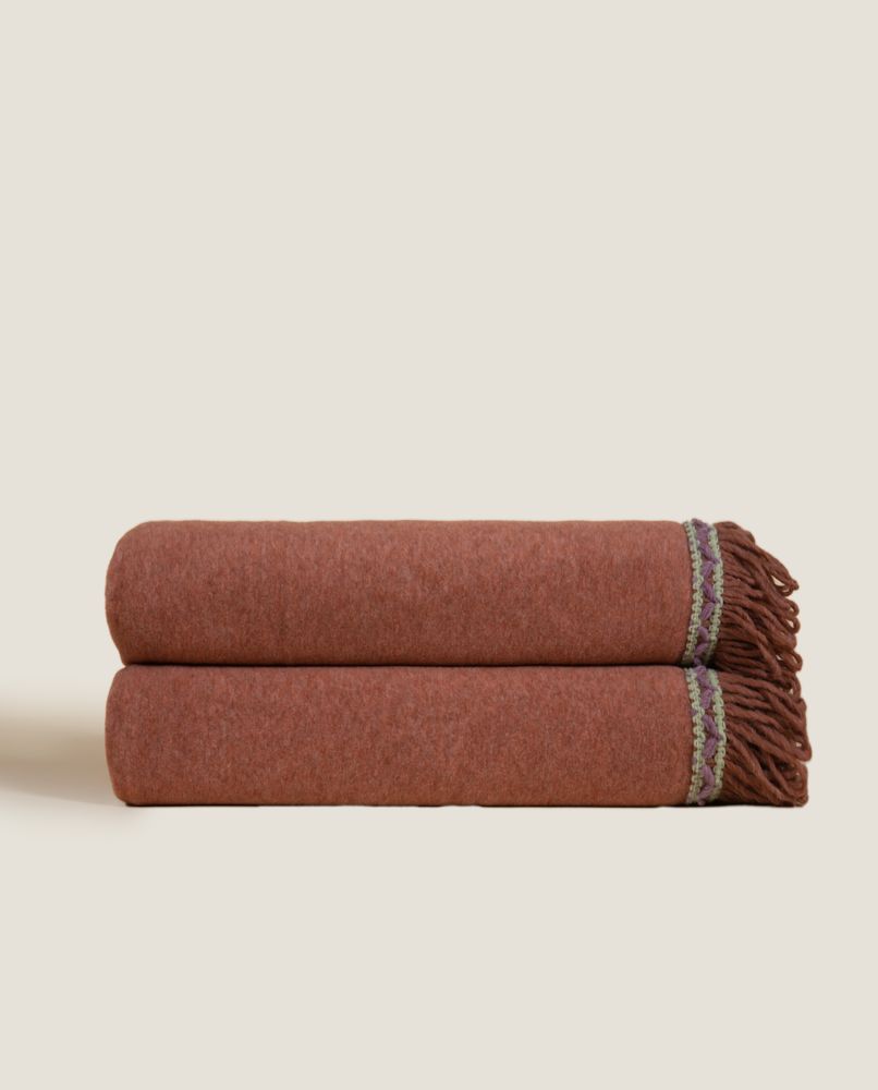 Throw blankets - SOFT BAMBOO WITH VICTORY FRINGES AND TIFFANY BORDER - FRATI HOME