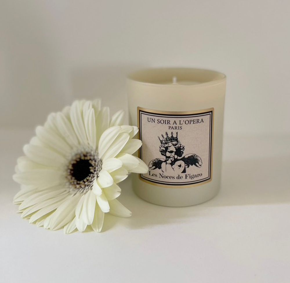 Objets de décoration - LES NOCES DE FIGARO - BOUGIE PARFUMÉE 100 % VÉGÉTALE - IVOIRE - UN SOIR A L'OPERA