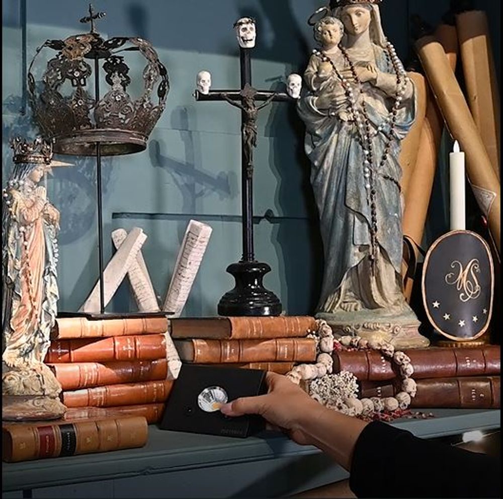 Decorative objects - Zeeghost - Remote Spotlight - ATELIERS C&S DAVOY