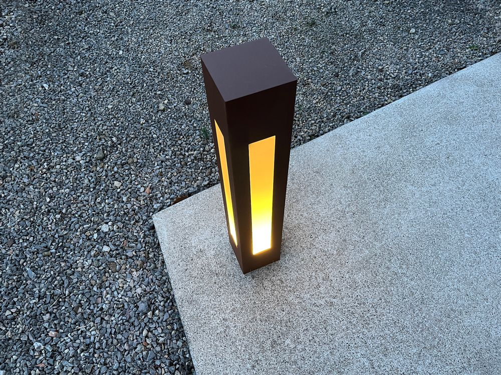 Lampadaires extérieurs - borne LED BN 080 - LYX LUMINAIRES