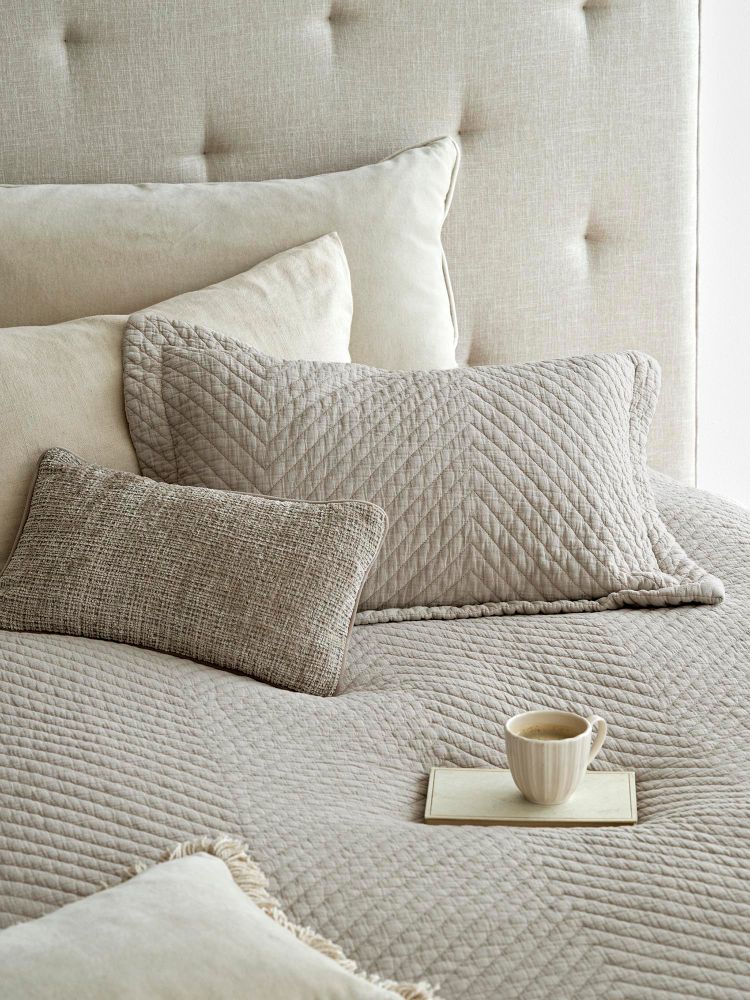 Bed linens - Flora Quilted Bedcover & Cushion - COZY LIVING COPENHAGEN