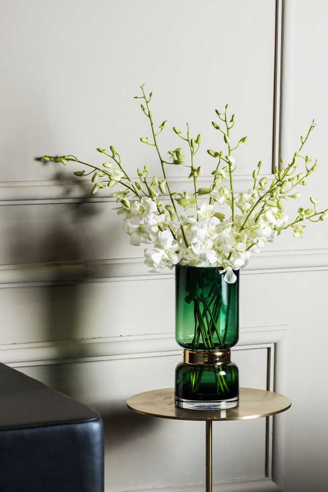 Vases - Vase au design rétro futuriste fabriqué à la perfection, ruban TRIER argent/or en verre transparent - ELEMENT ACCESSORIES