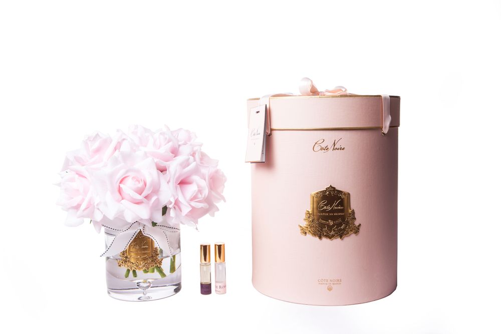 Floral decoration - LARGE LUXURY BOUQUET - GOLD BADGE - FRENCH ROSE - PINK BOX - CÔTE NOIRE