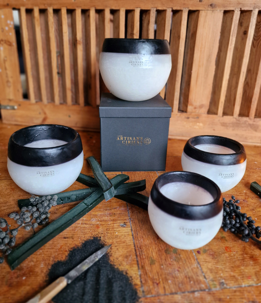 Pièces uniques - Bougie Photophore Globe Noir is Back - LES ARTISANS CIRIERS BRUXELLOIS