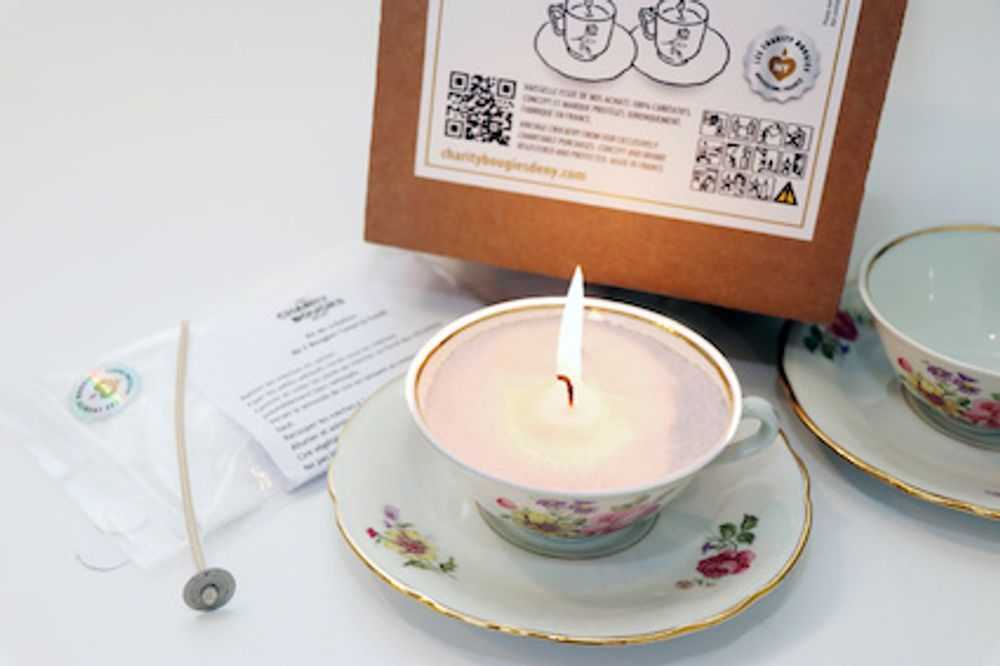 Cadeaux - KITS DIY DE CREATION DE BOUGIES VEGETALES DANS UNE TASSE ANCIENNE - CHARITY BOUGIES DE NY