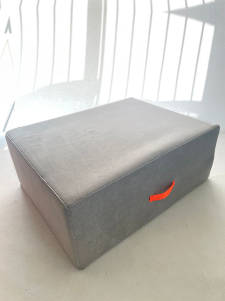 Assises pour bureau - Pouf Le Grand Bloc - LALALA SIGNATURE